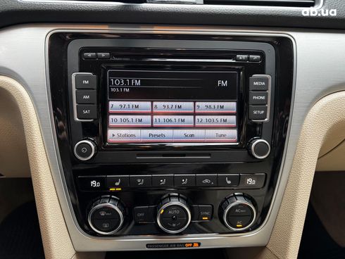 Volkswagen Passat 2012 белый - фото 46