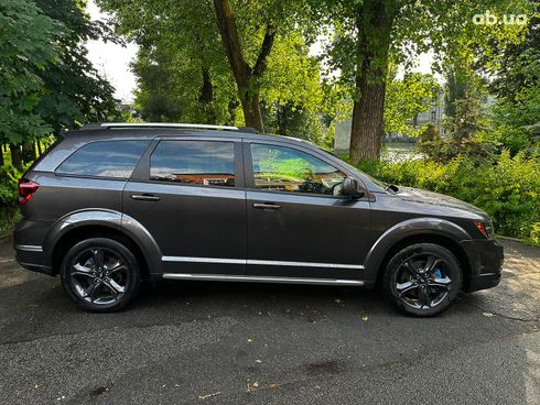 Dodge Journey 2019 серый - фото 4