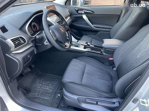Mitsubishi Eclipse Cross 2020 - фото 2