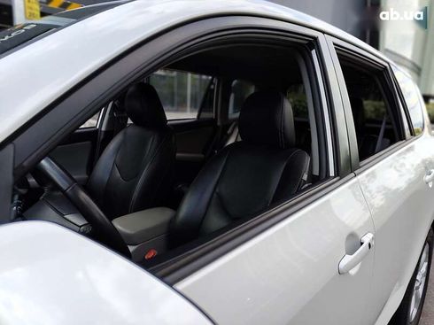 Toyota RAV4 2013 - фото 4