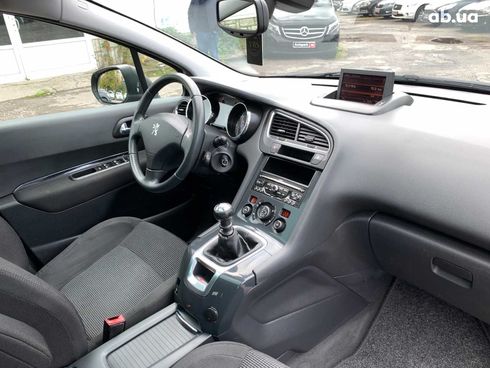 Peugeot 5008 2009 черный - фото 38