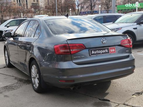 Volkswagen Jetta 2015 серый - фото 4