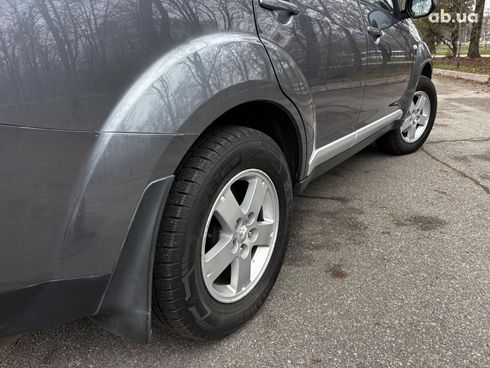 Mitsubishi Outlander 2008 серый - фото 11