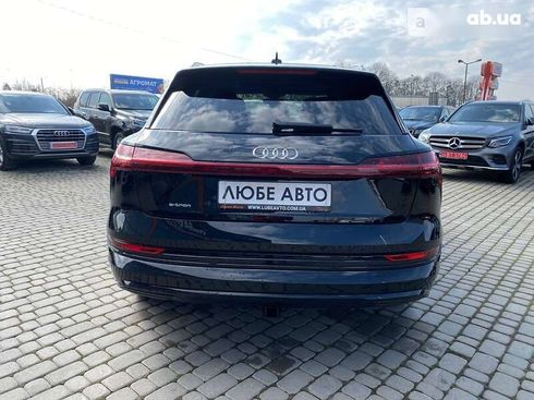 Audi E-Tron 2019 - фото 8
