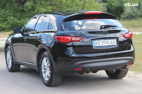 Infiniti QX70 2017 - фото 12