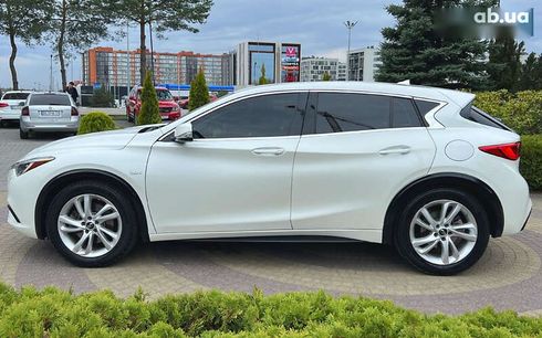 Infiniti QX30 2017 - фото 4