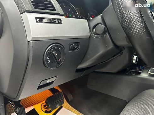 Volkswagen Touareg 2007 - фото 22