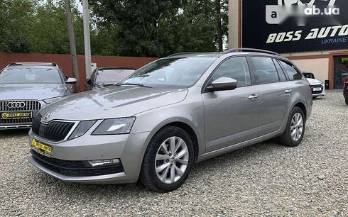 Skoda Octavia 2019 - фото 3