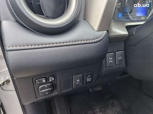 Toyota RAV4 2014 - фото 19