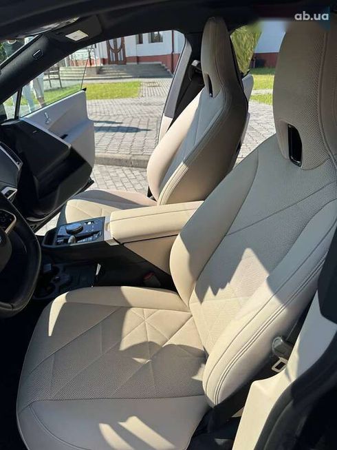 BMW iX 2023 - фото 9