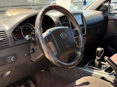 Kia Sorento 2008 черный - фото 13