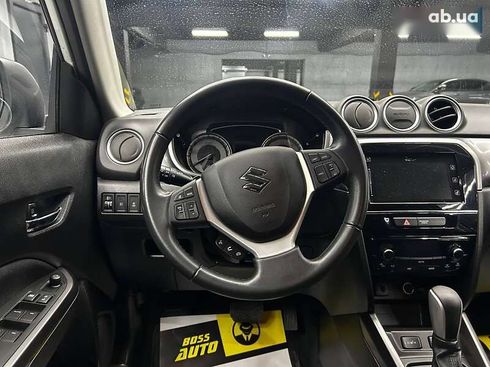 Suzuki Vitara 2020 - фото 10