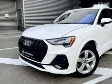 Продаж вживаних Audi Q3 в Київській області - купити на Автобазарі