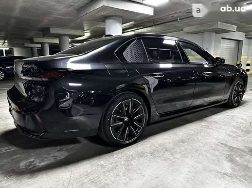 BMW 7 серия 2023 - фото 6