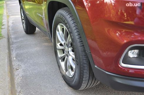 Jeep Cherokee 2019 - фото 21