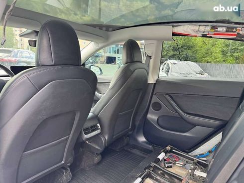 Tesla Model Y 2020 - фото 18