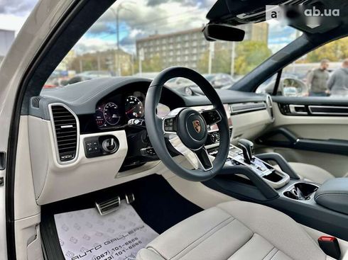 Porsche Cayenne 2022 - фото 15