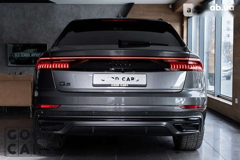 Audi Q8 2023 - фото 14