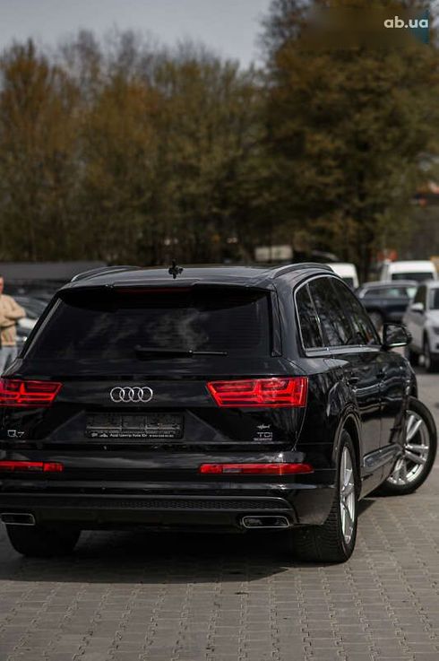 Audi Q7 2015 - фото 15