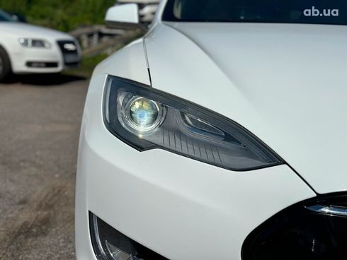 Tesla Model S 2013 белый - фото 3