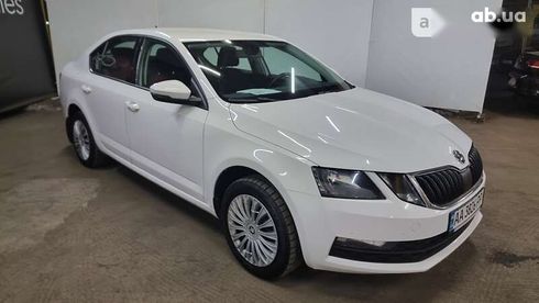 Skoda Octavia 2019 - фото 5