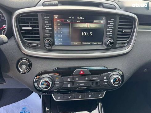 Kia Sorento 2015 - фото 16