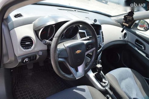 Chevrolet Cruze 2010 - фото 7