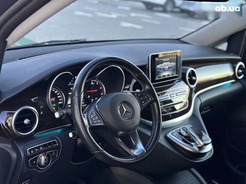 Mercedes-Benz V-Класс 2016 - фото 27