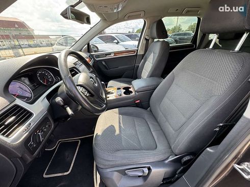 Volkswagen Touareg 2012 - фото 19