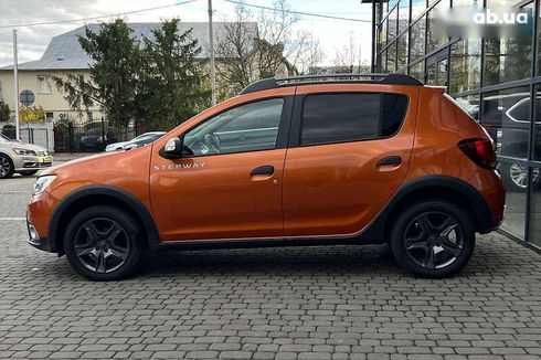 Renault Sandero 2017 - фото 4