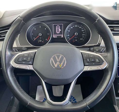 Volkswagen Passat 2020 - фото 13