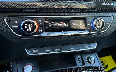 Audi SQ5 2019 - фото 17