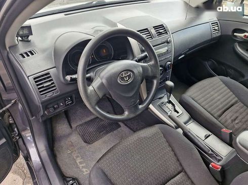 Toyota Corolla 2009 - фото 14