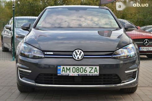 Volkswagen e-Golf 2020 - фото 22