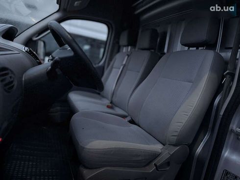 Maxus EV80 2019 - фото 11