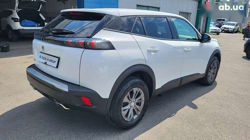 Peugeot 2008 2021 - фото 18