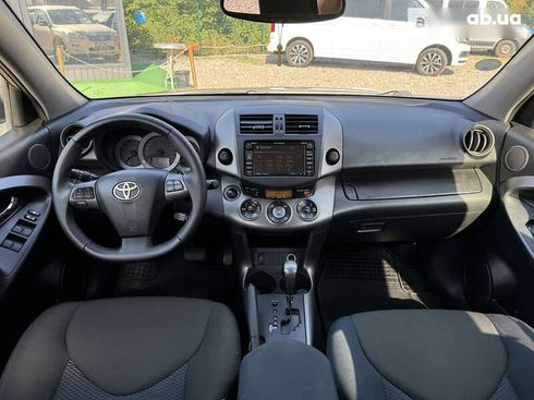 Toyota RAV4 2011 - фото 27