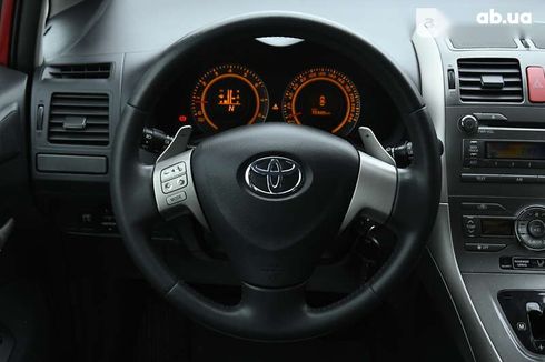 Toyota Auris 2008 - фото 27