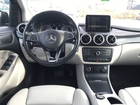Mercedes-Benz B-Класс 2017 черный - фото 9