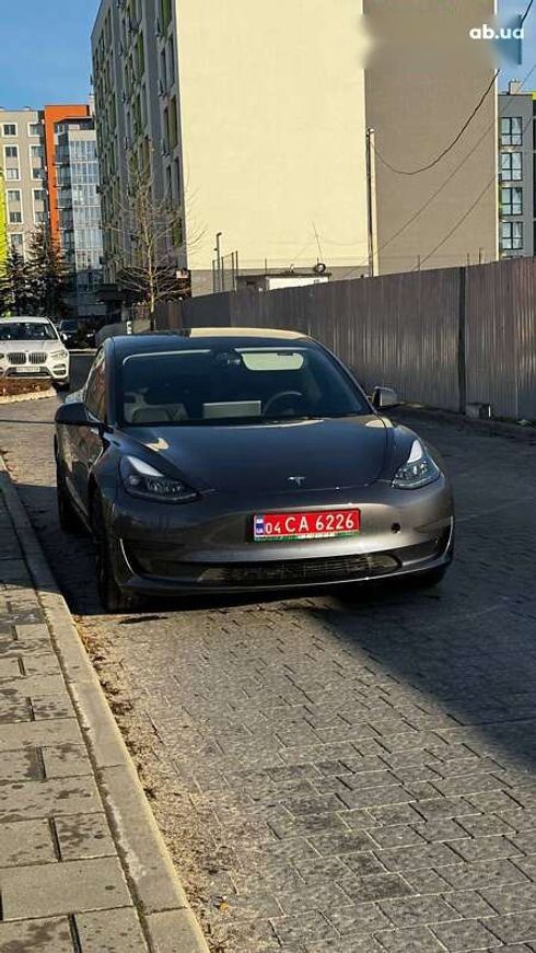 Tesla Model 3 2023 - фото 6