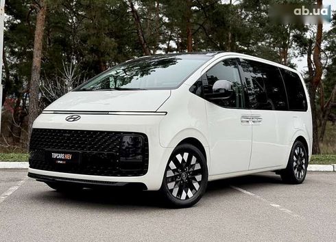 Hyundai Staria 2021 - фото 4