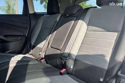 Ford Escape 2016 - фото 18
