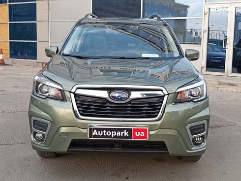 Subaru Forester 2019 зеленый - фото 2