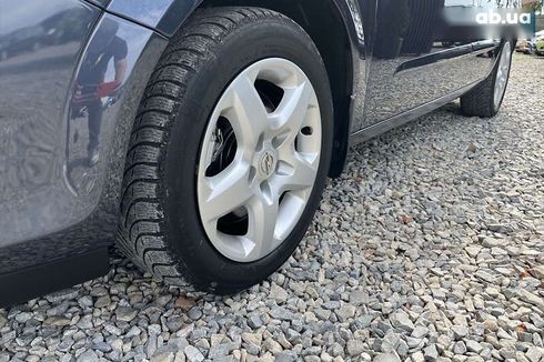 Opel Astra 2009 - фото 8