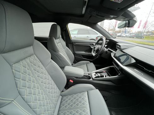 Audi S3 2022 - фото 24