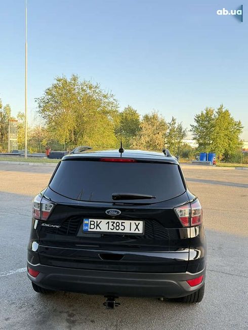 Ford Escape 2016 - фото 11