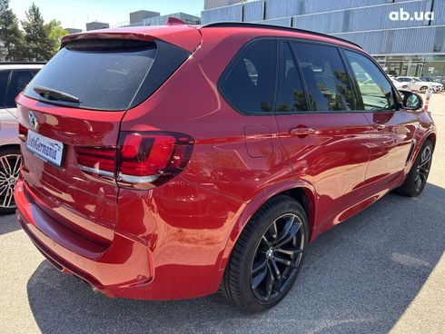 BMW X5 M 2019 - фото 34