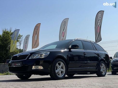 Skoda Octavia 2010 - фото 3