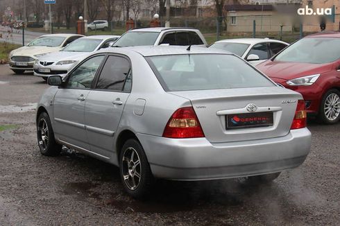 Toyota Corolla 2004 - фото 7