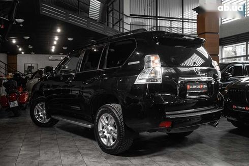 Toyota Land Cruiser Prado 2010 - фото 26